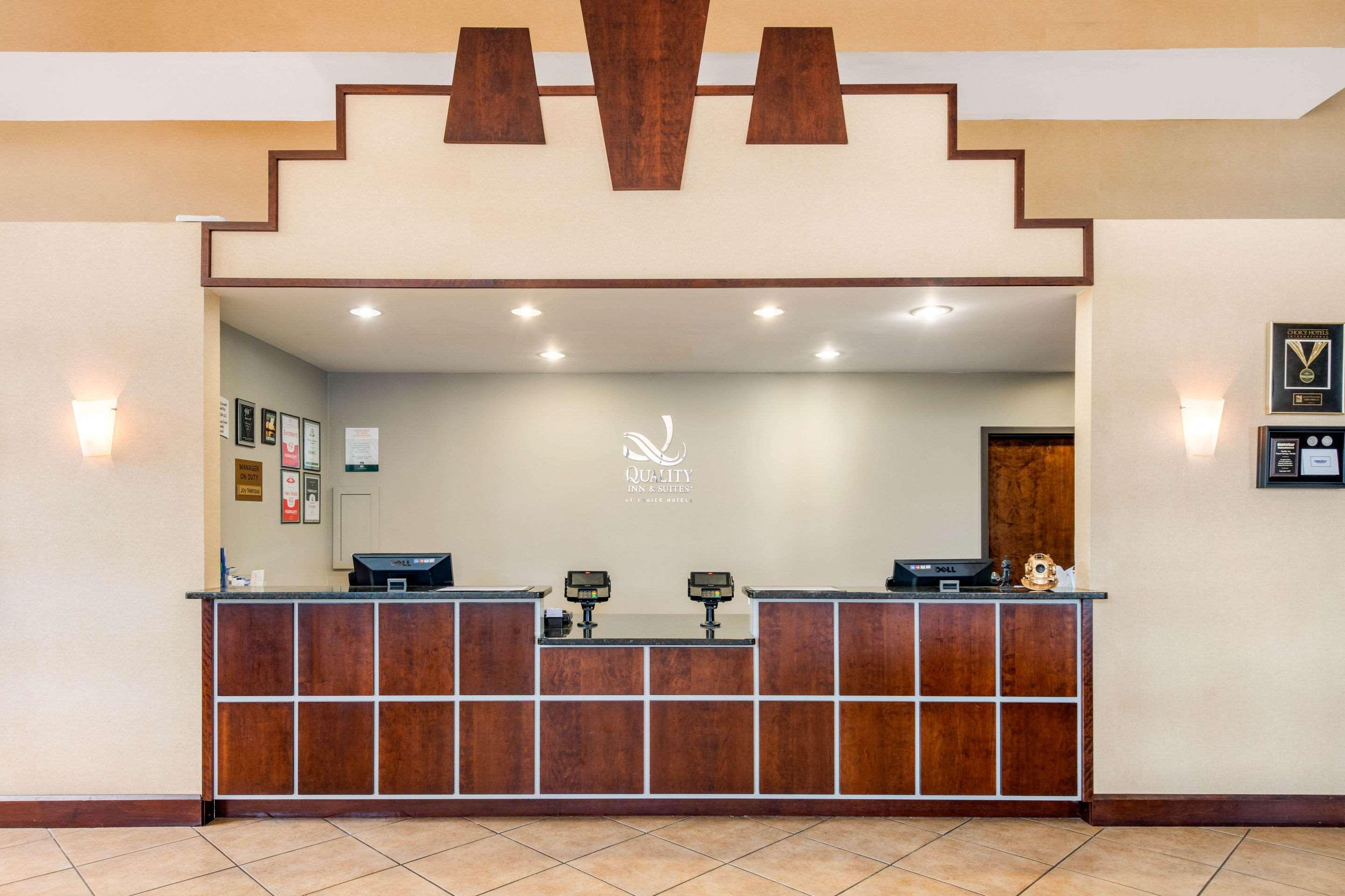 Quality Inn & Suites Tarpon Springs South Eksteriør bilde