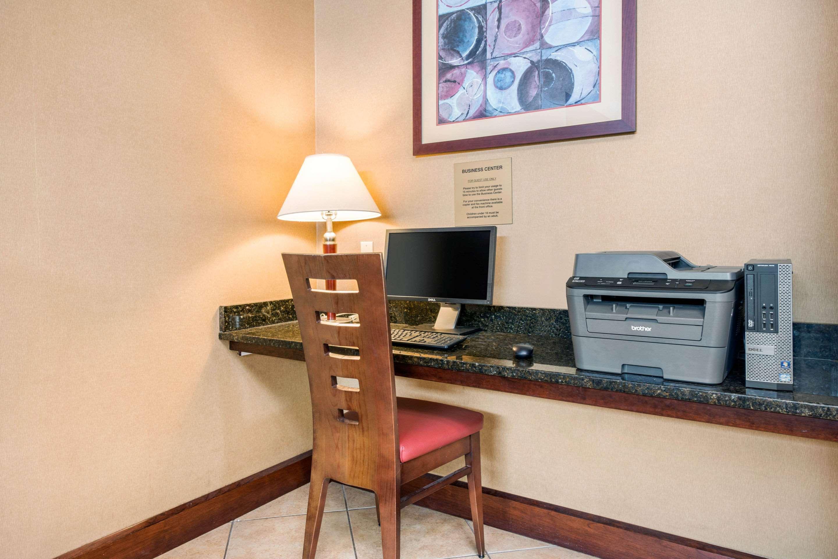 Quality Inn & Suites Tarpon Springs South Eksteriør bilde